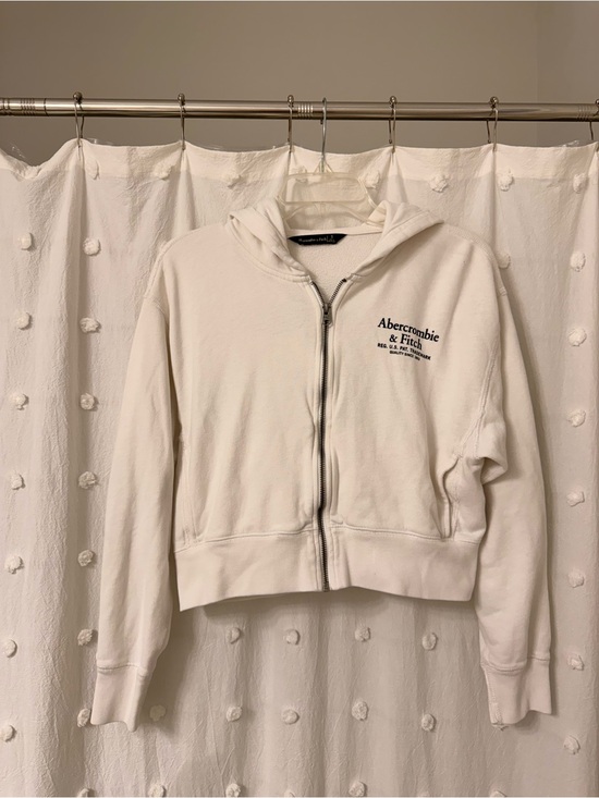 Abercrombie & Fitch Tops - Abercrombie & Fitch Cream Full-Zip Hooded Sweatshirt